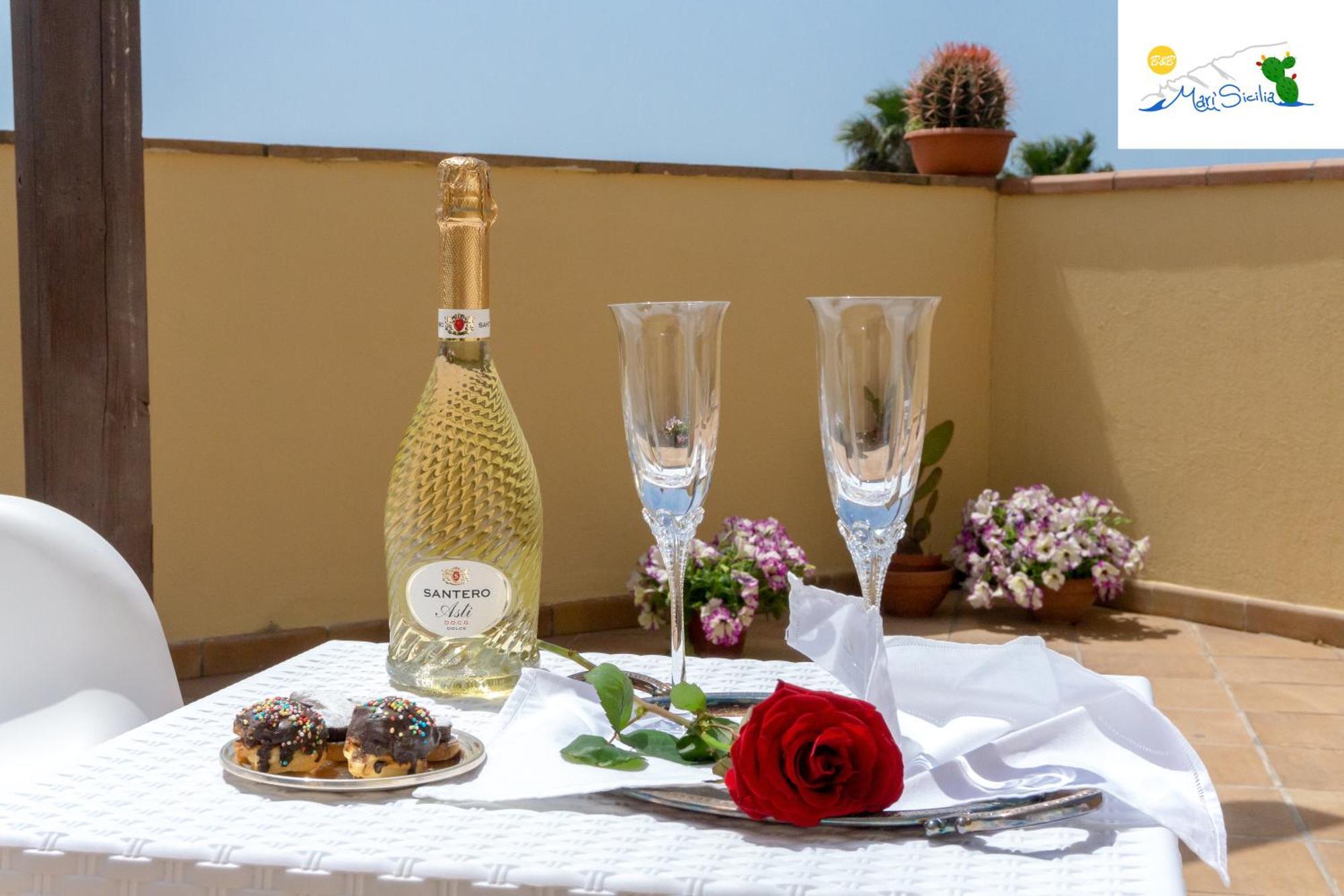 Marisicilia Bed and Breakfast Porto Empedocle Eksteriør billede